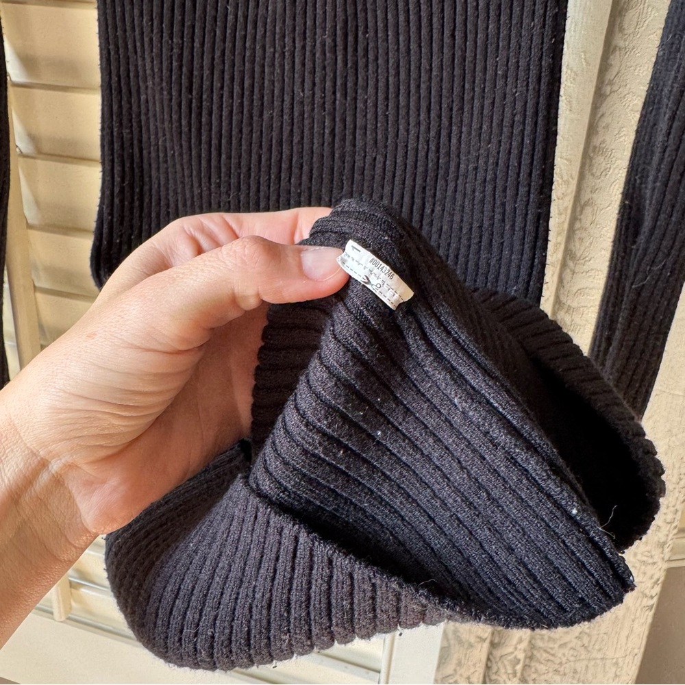 Forever 21 Black Long Sleeve Knit Bodycon Dress - Picture 6 of 6